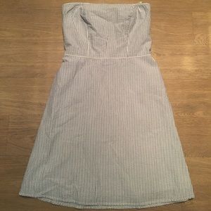 Seersucker strapless dress